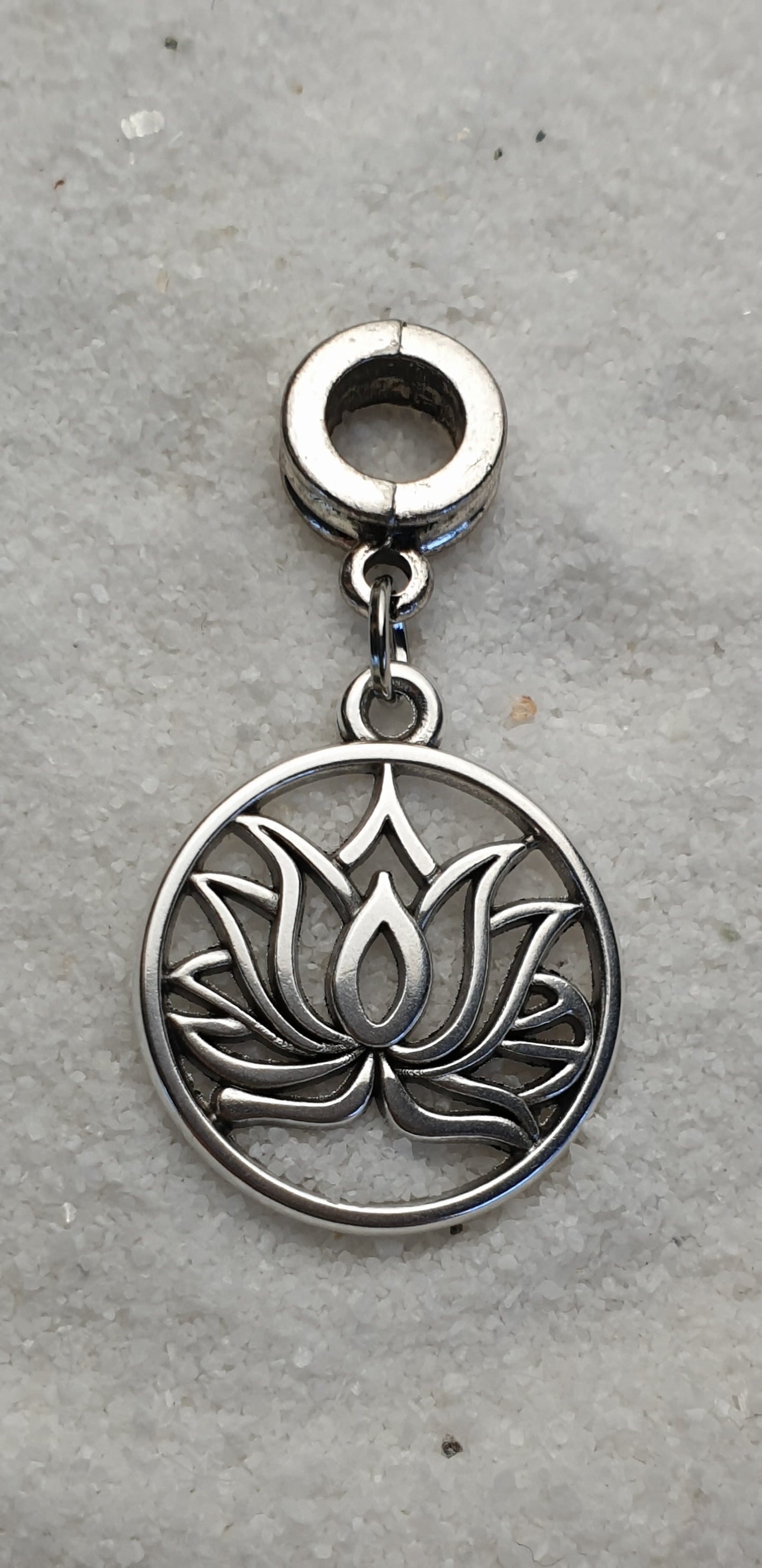LOTUS Metall Dreadschmuck / Dread Charm / Flecht Perle und Anhänger mit Lotus Motiv