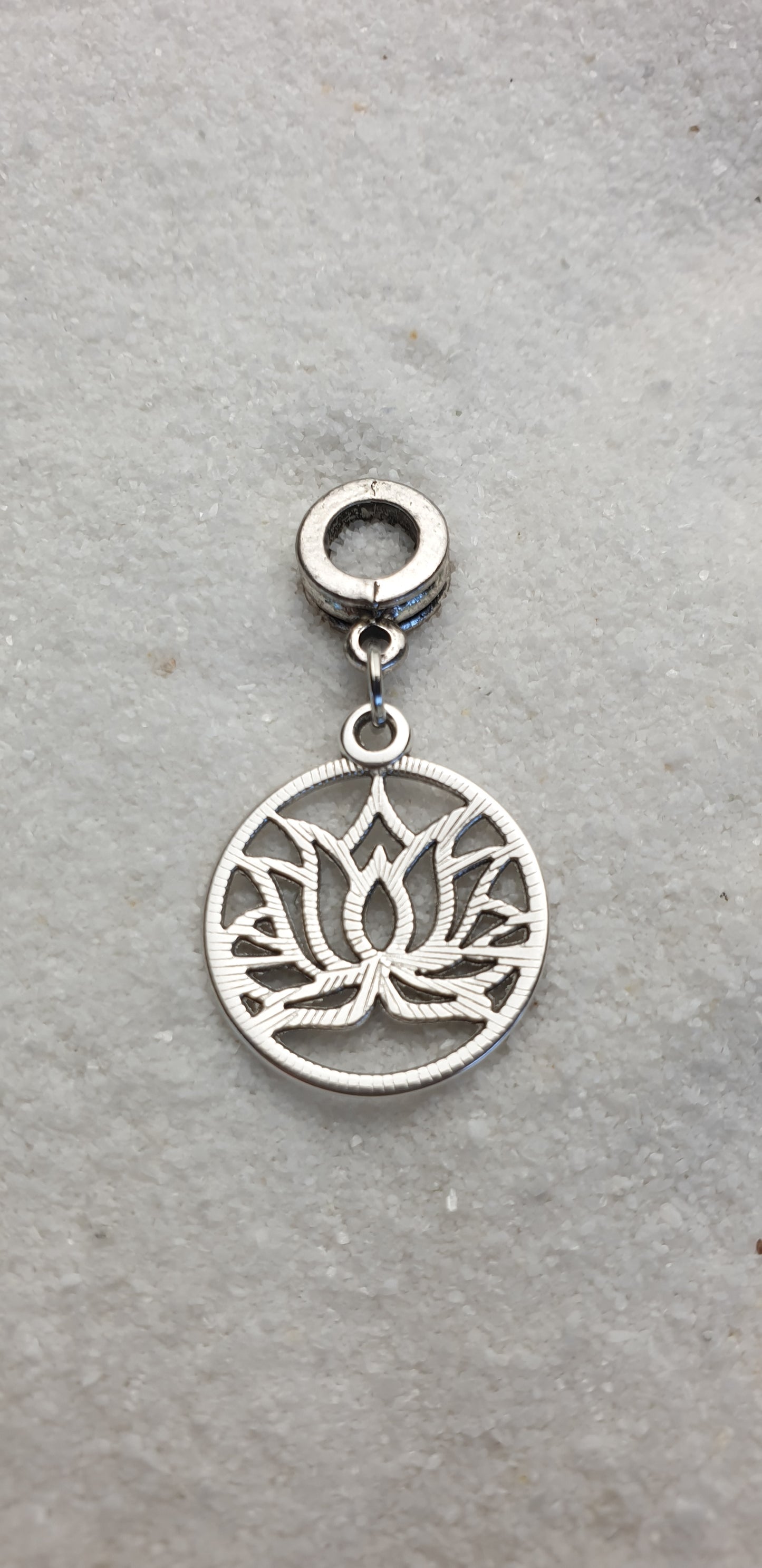 LOTUS Metall Dreadschmuck / Dread Charm / Flecht Perle und Anhänger mit Lotus Motiv