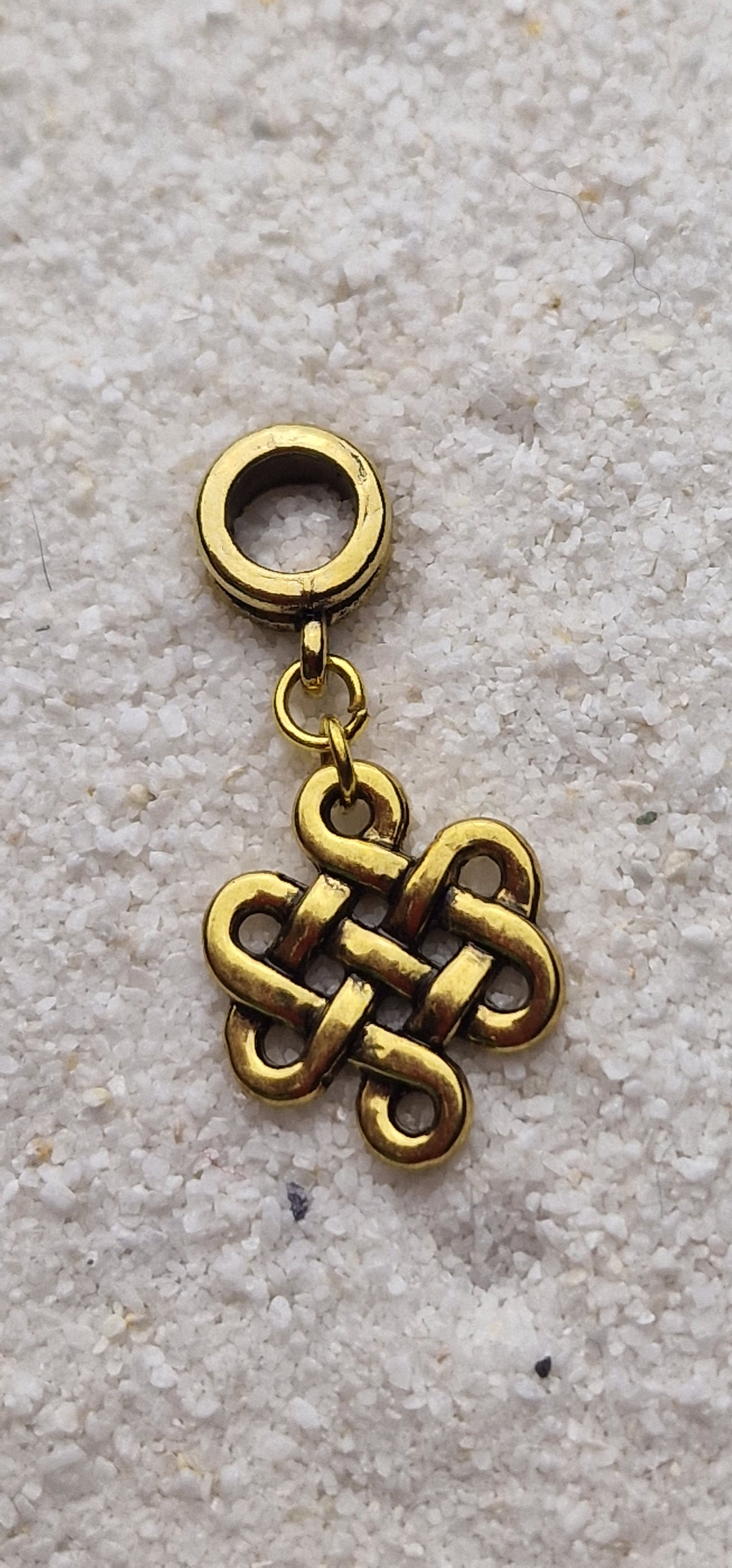 NORDIC KNOT Metall Dreadschmuck / Dreadring / Dread Charm / Flecht Perle und Anhänger mit kleinem Keltenknoten