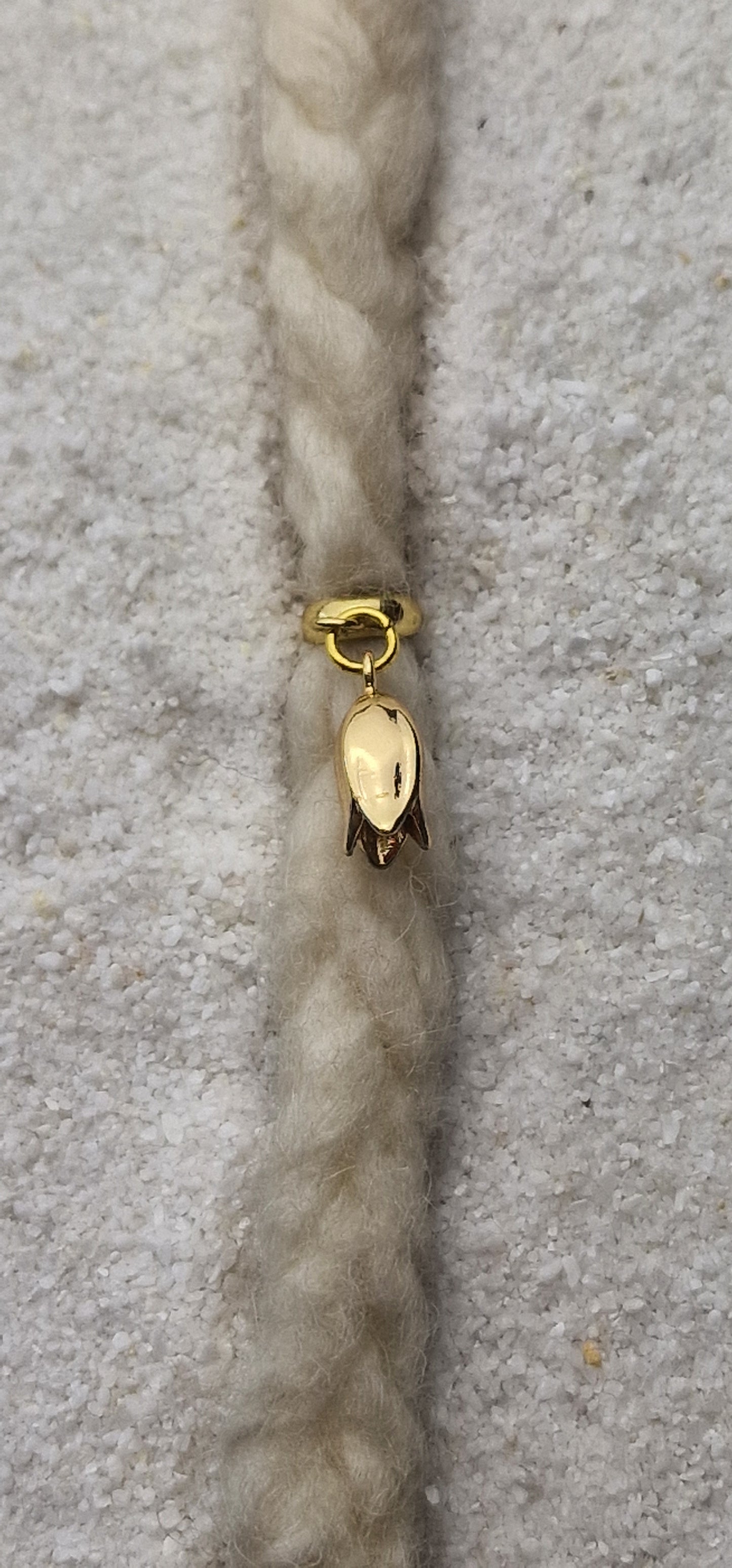 SCHNEEGLÖCKCHEN Metall Dreadschmuck / Dread Charm / Flecht Perle / Dreadring mit zierlichem XS Blüten Anhänger aus Edelstahl