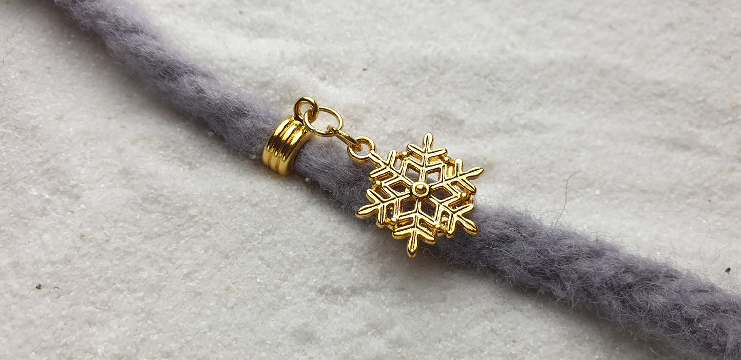 WINTERSCHMIED Metall Dreadschmuck / Dread Perle / Flecht Perle und Anhänger mit Schneeflocke