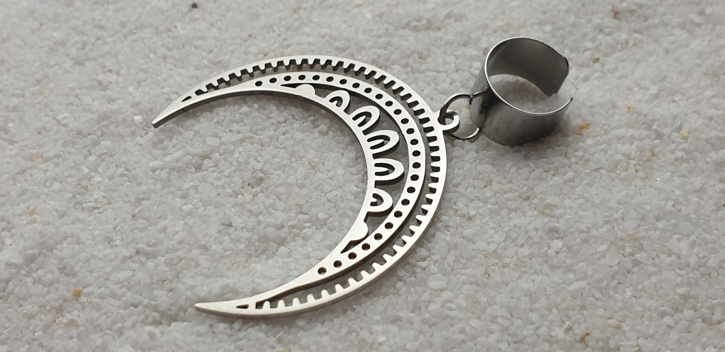 MOON GODDESS Ear Cuff mit riesigem Sichel Mond Schmuckanhänger aus Edelstahl