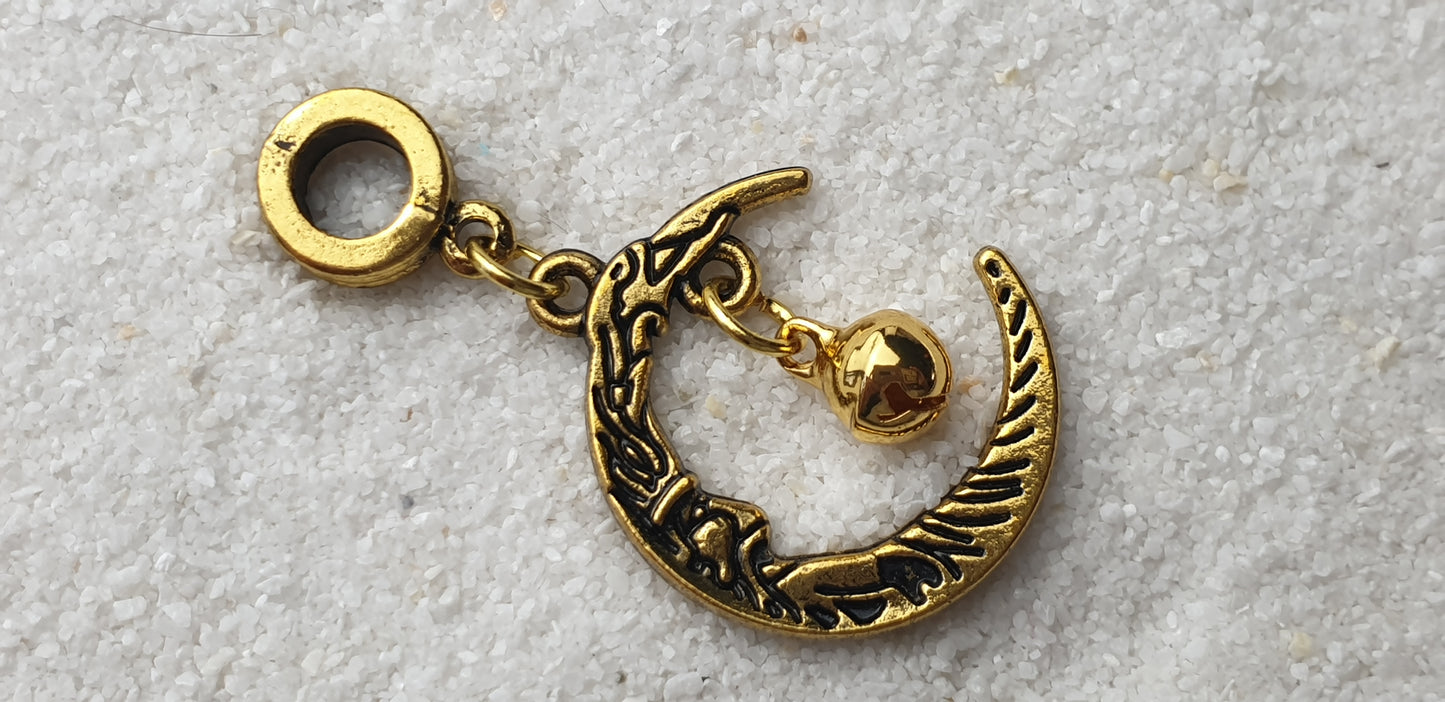 JINGLE MOON Metall Dreadschmuck / Dread Charm / Flecht Perle und Anhänger mit Mondgesicht und kleiner Glocke