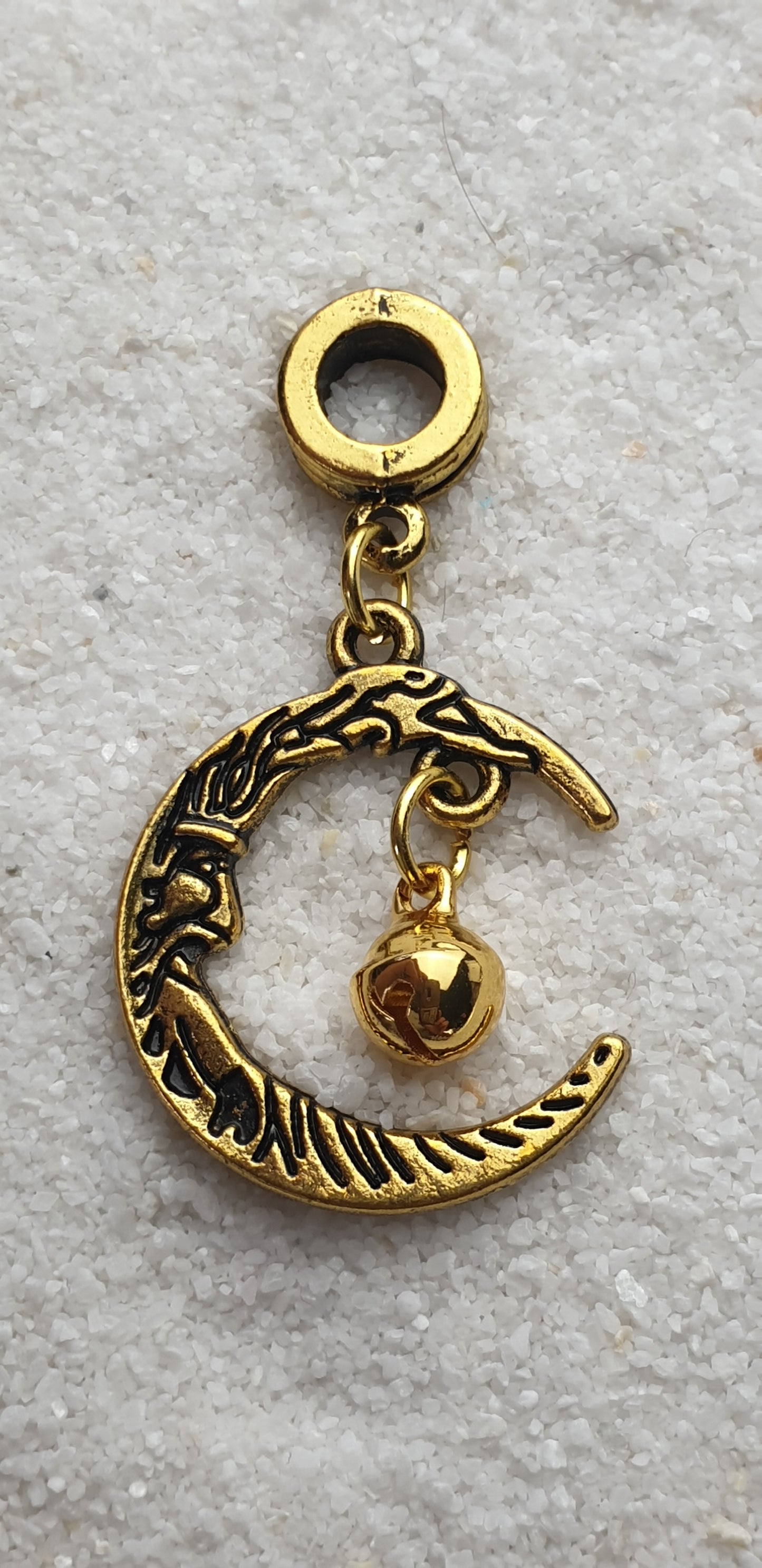 JINGLE MOON Metall Dreadschmuck / Dread Charm / Flecht Perle und Anhänger mit Mondgesicht und kleiner Glocke