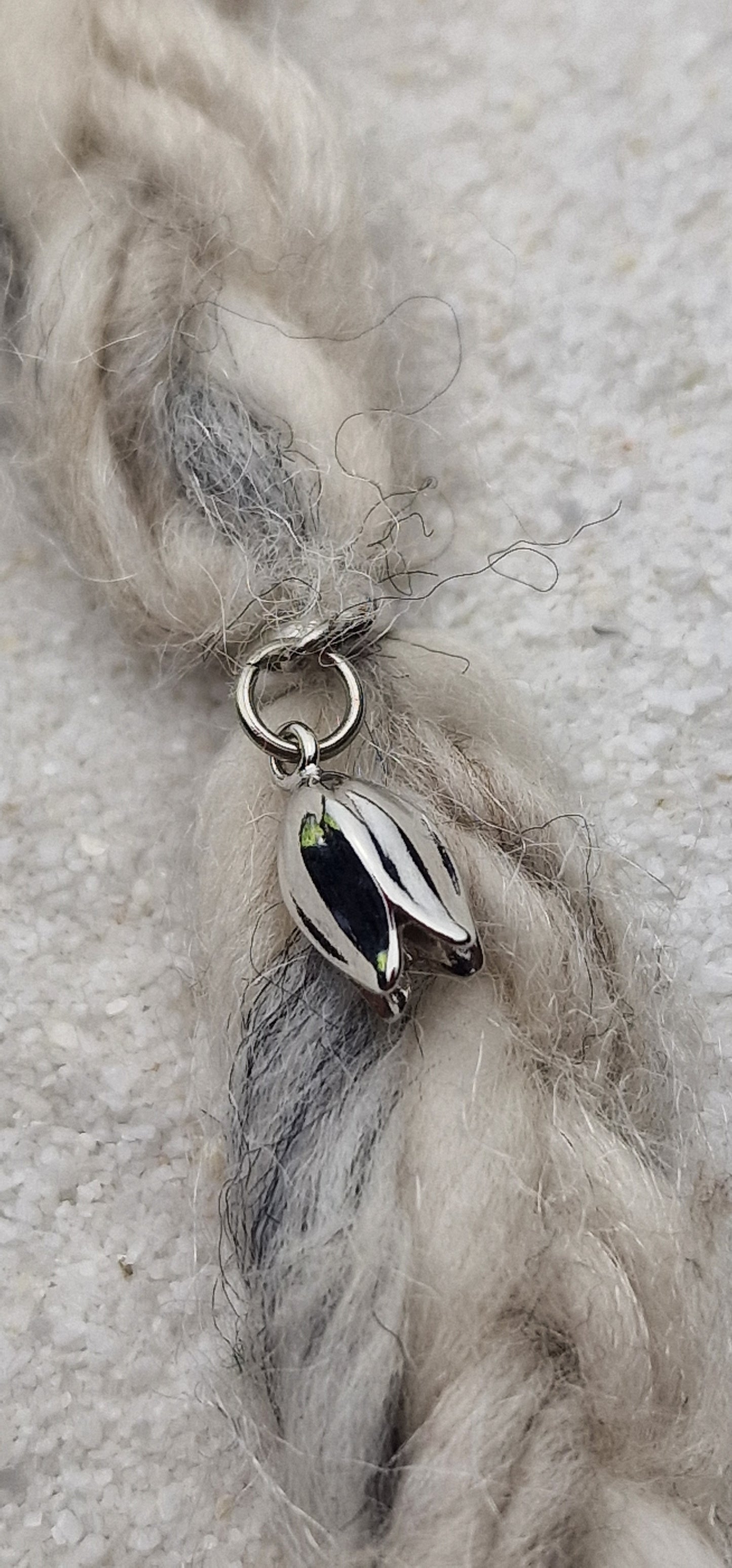 SCHNEEGLÖCKCHEN Metall Dreadschmuck / Dread Charm / Flecht Perle / Dreadring mit zierlichem XS Blüten Anhänger aus Edelstahl
