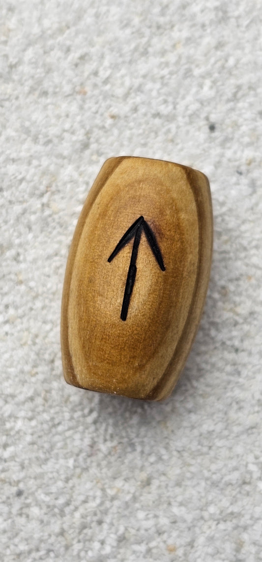 XXL BRANDRUNE TIWAZ - Riesige Holz Großlochperle Dreadschmuck / Dread Perle / Flecht Perle aus Kiefernholz mit eingebrannter Rune, glatt poliert