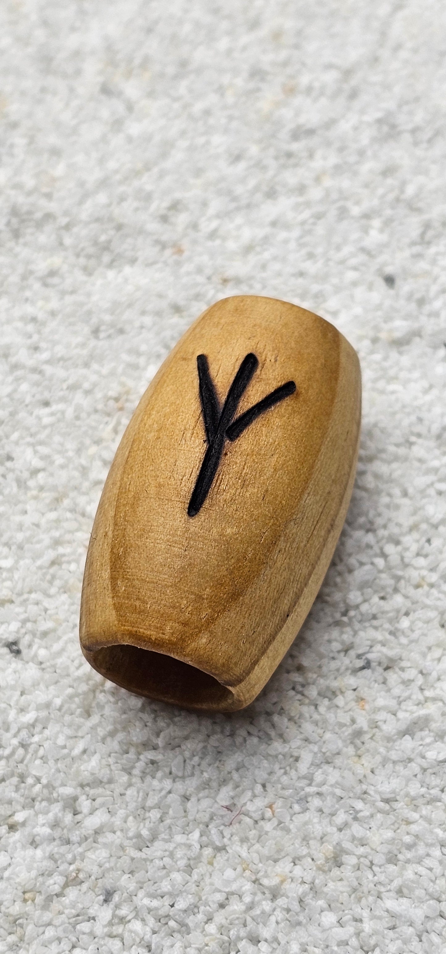 XXL BRANDRUNE ELHAZ - Riesige Holz Großlochperle Dreadschmuck / Dread Perle / Flecht Perle aus Kiefernholz mit eingebrannter Rune, glatt poliert